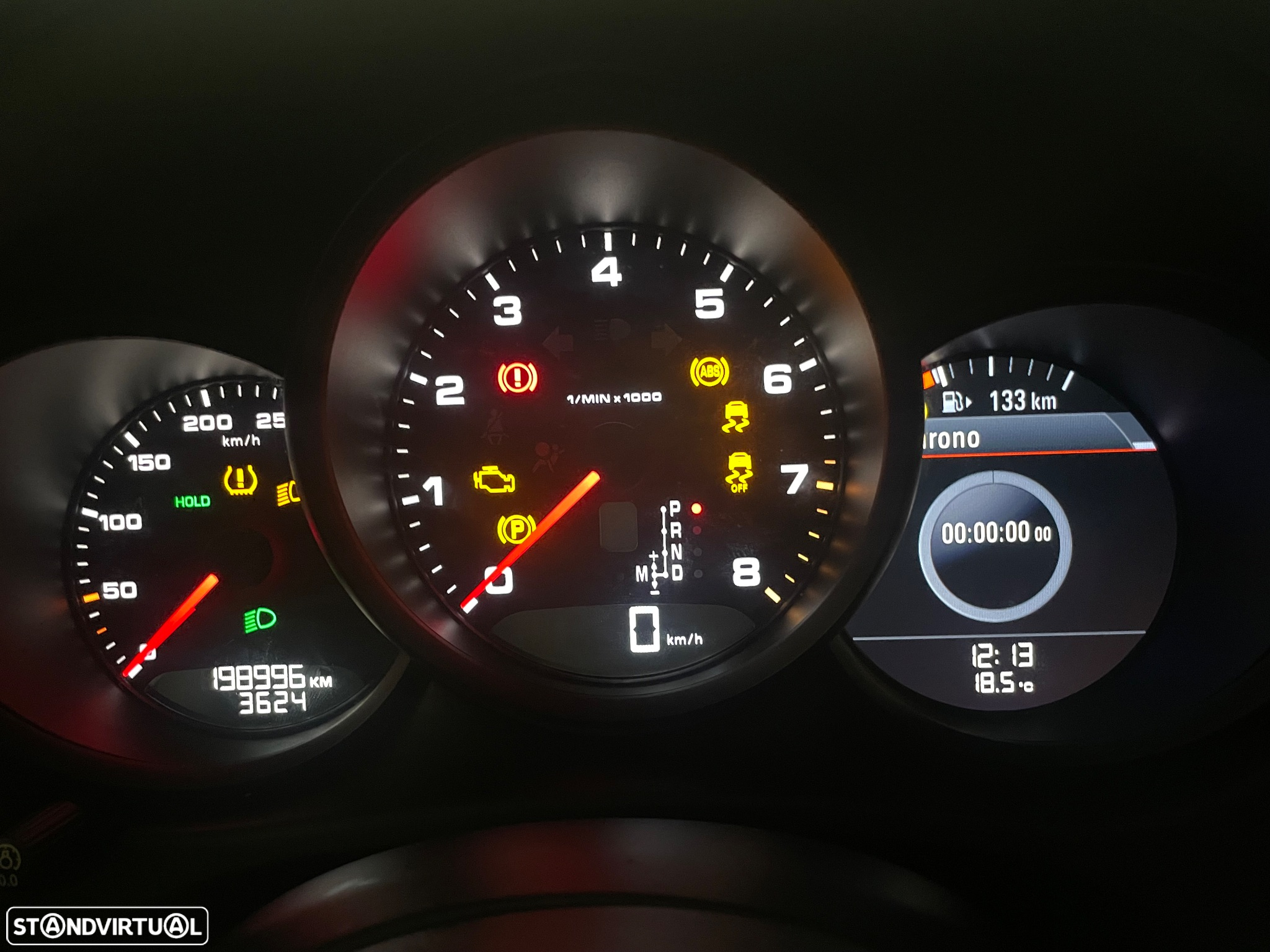 Porsche Macan Standard - 50