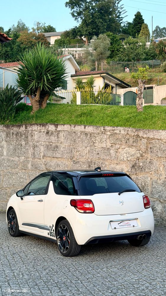 Citroën DS3 1.6 e-HDi So Chic - 21