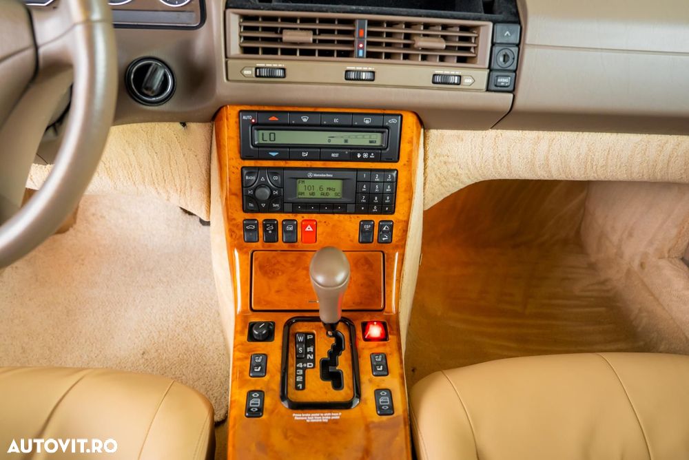 Mercedes-Benz SL 500 Aut - 17