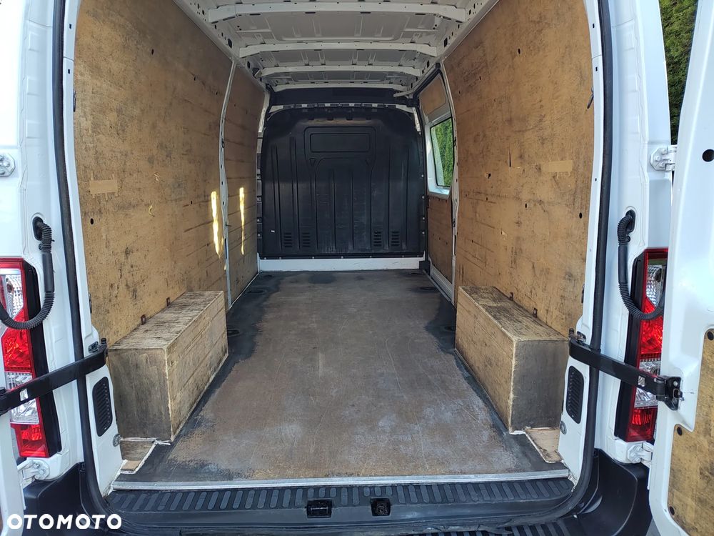 Renault Master - 19