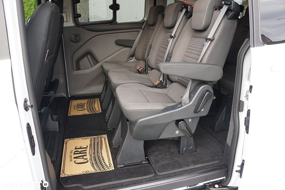 Ford Tourneo Custom 2.0 TDCi L2 Titanium SelectShift - 14