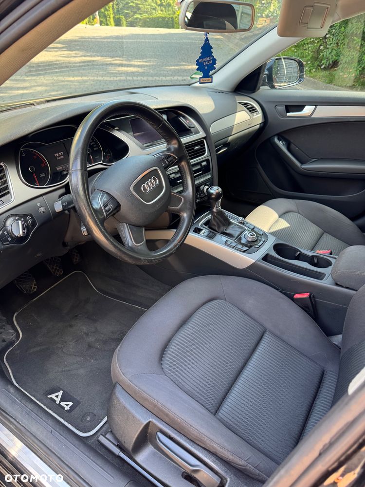 Audi A4 Avant 2.0 TDI 116g DPF Ambiente - 16