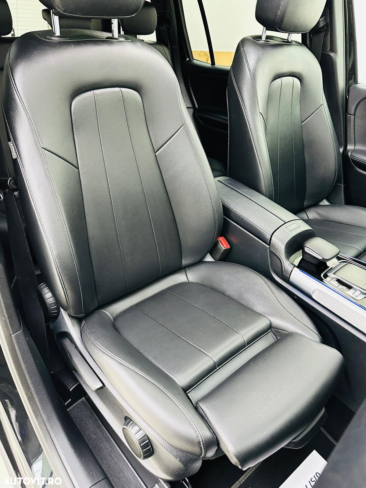 Mercedes-Benz GLB - 24