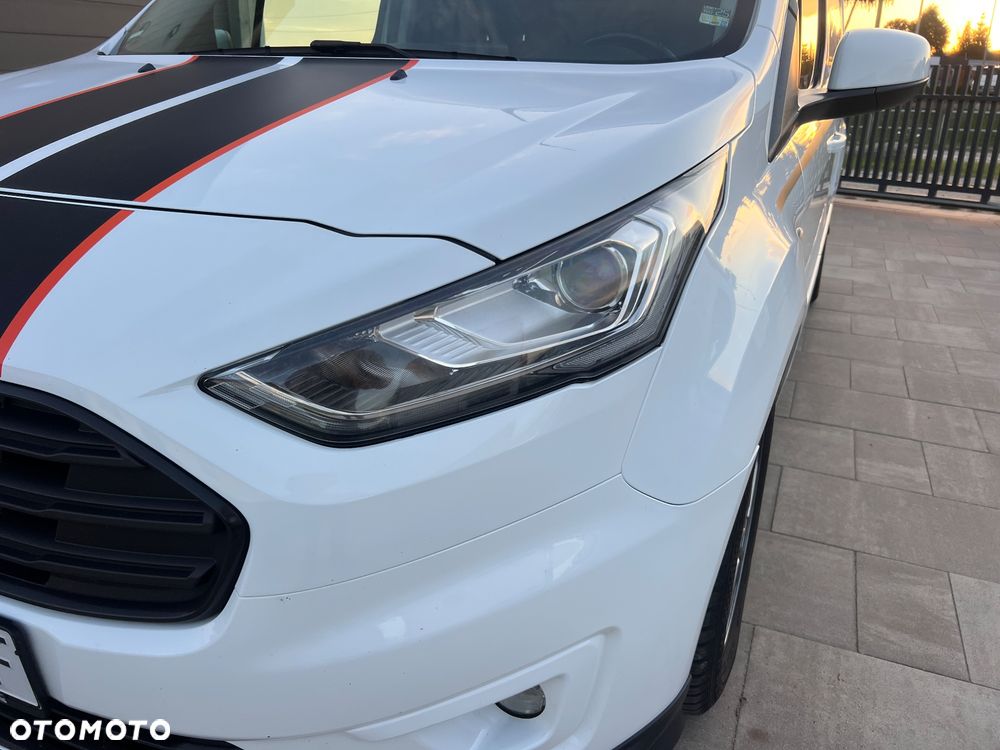 Ford Transit Connect - 35