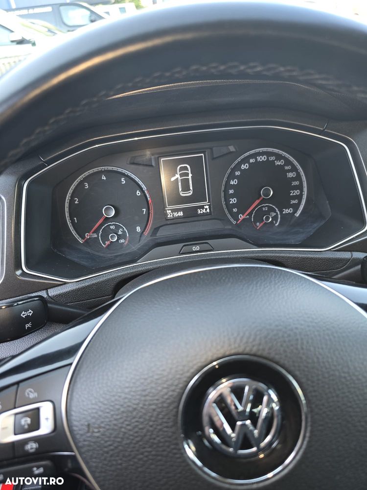 Volkswagen T-Roc 1.5 TSI DSG Style - 8