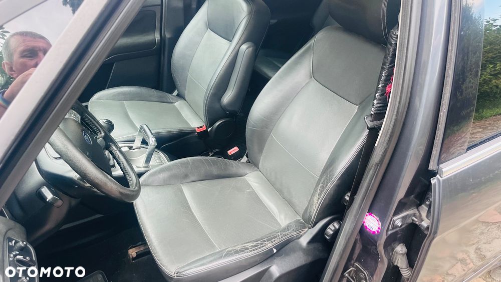 Ford Galaxy 2.0 TDCi Ghia - 12