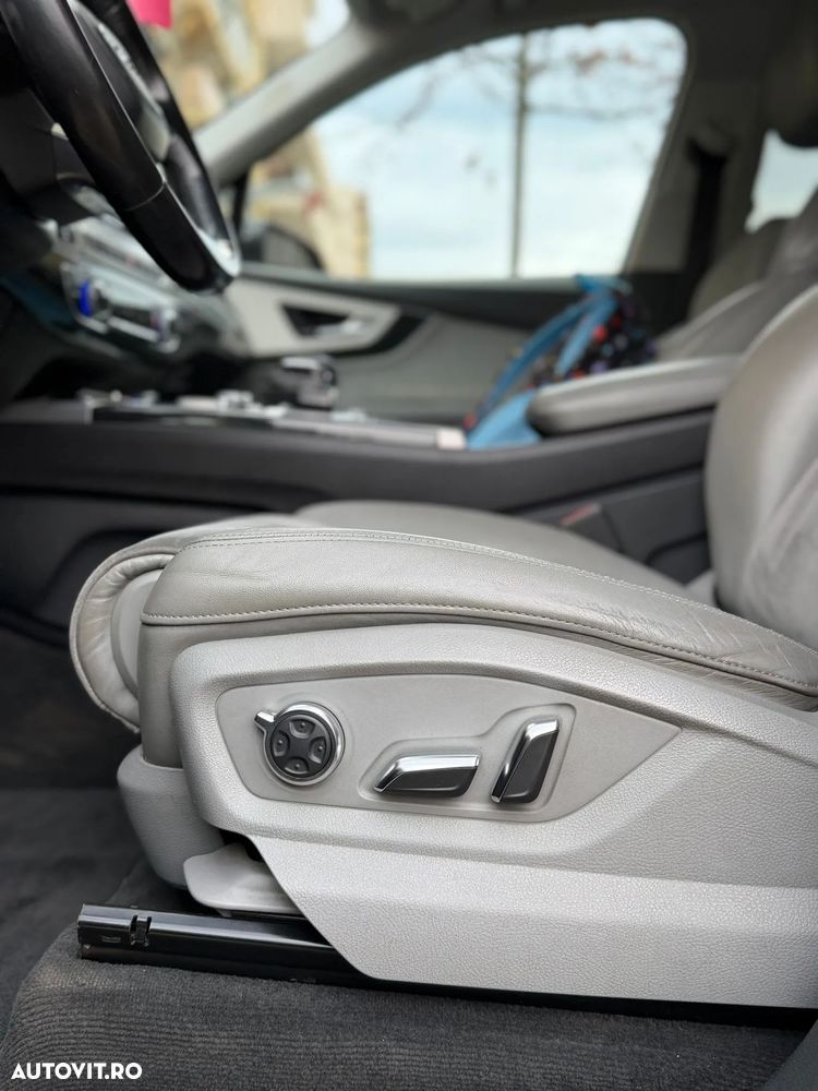 Audi Q7 3.0 TDI Quattro Tiptronic - 11
