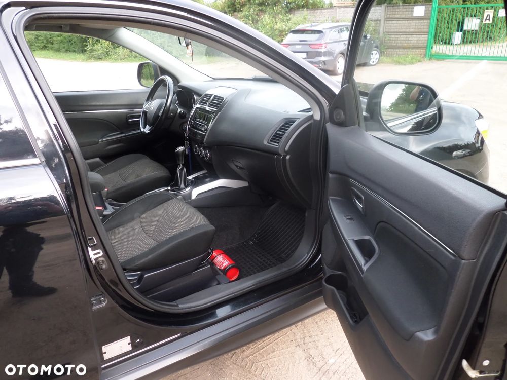 Mitsubishi ASX 1.6 Intense - 17