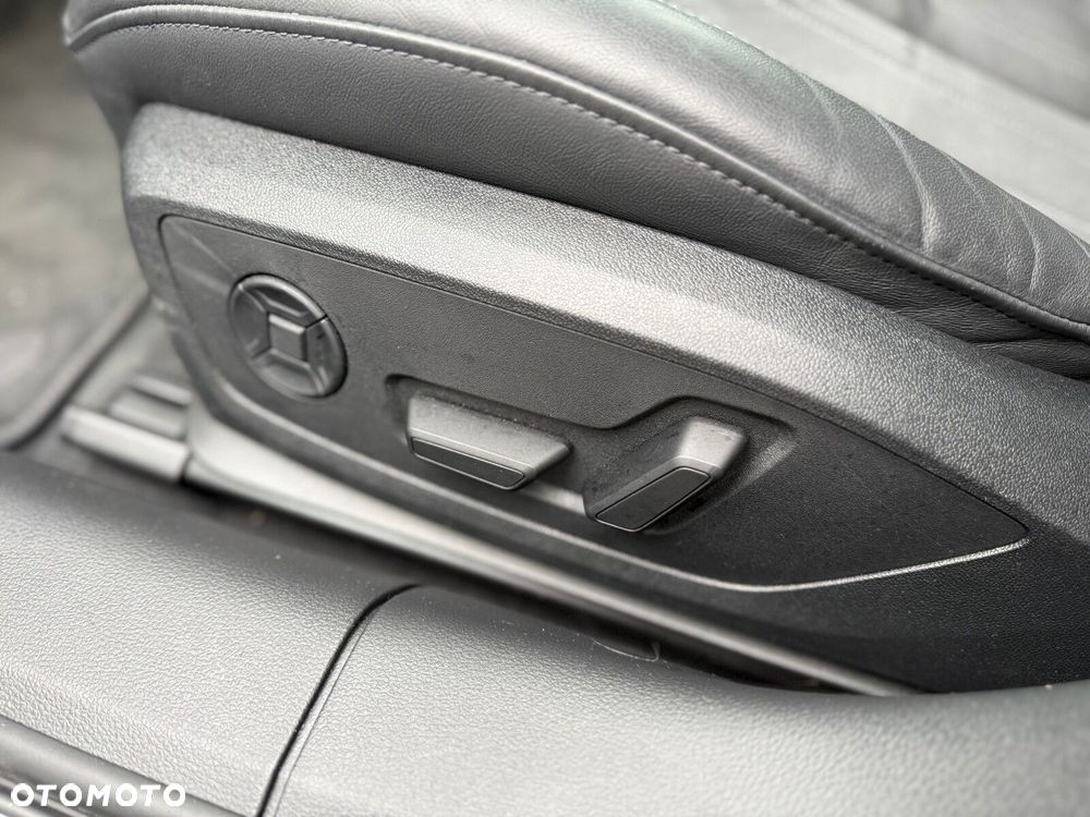 Audi A6 Allroad - 22