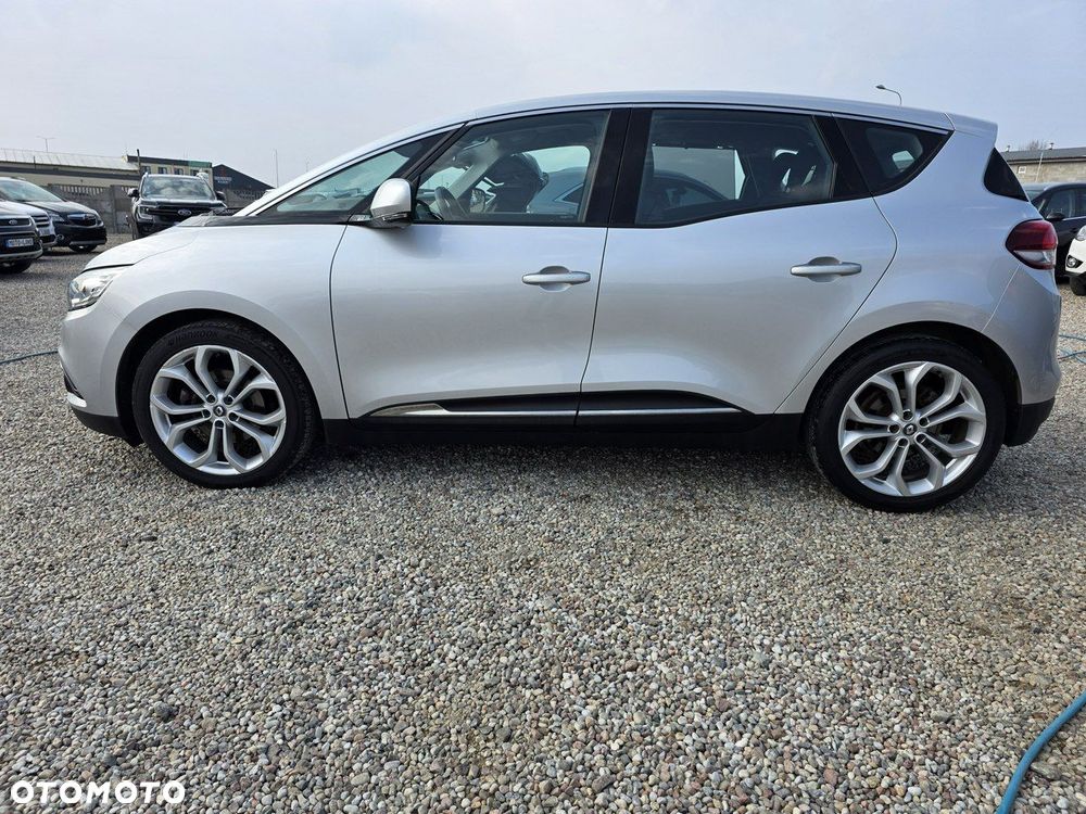 Renault Scenic - 19