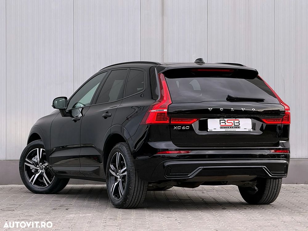 Volvo XC 60 B4 D Plus Dark - 7