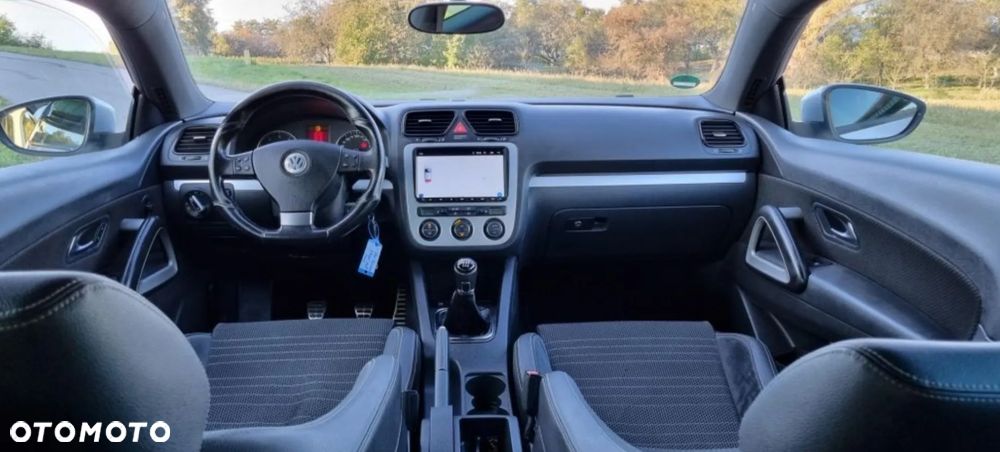 Volkswagen Scirocco - 8