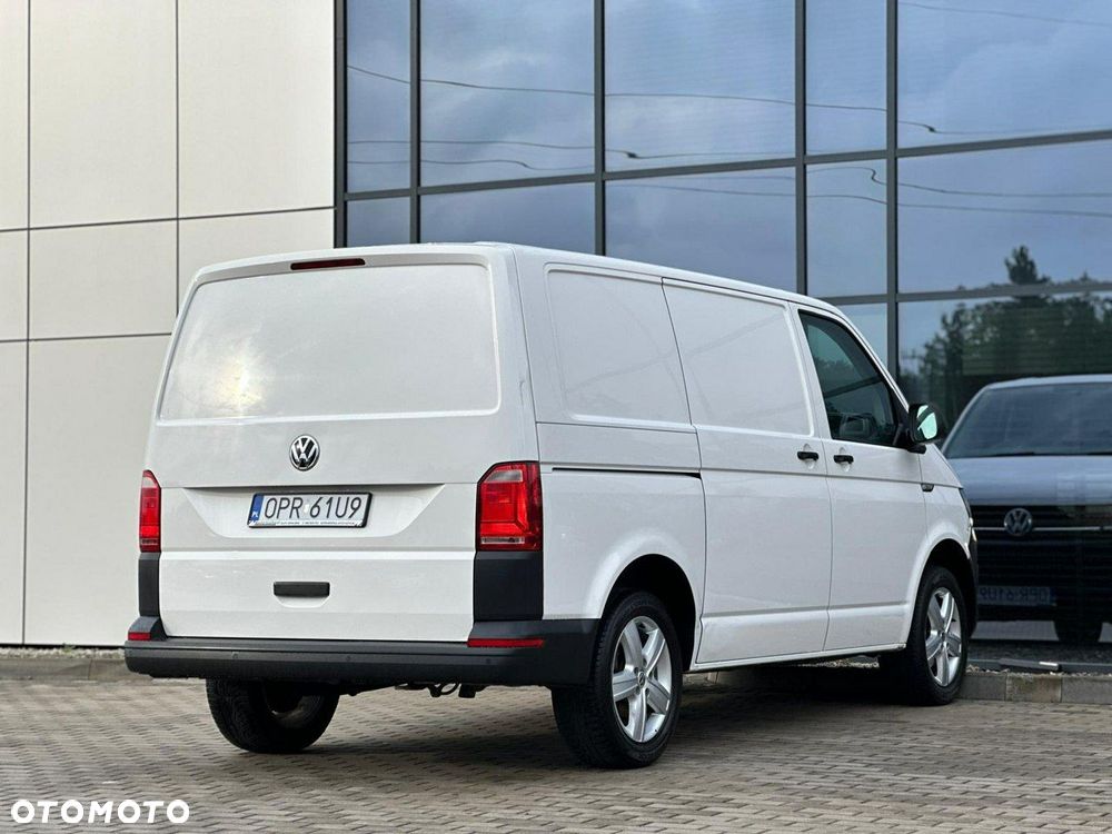 Volkswagen Transporter - 8