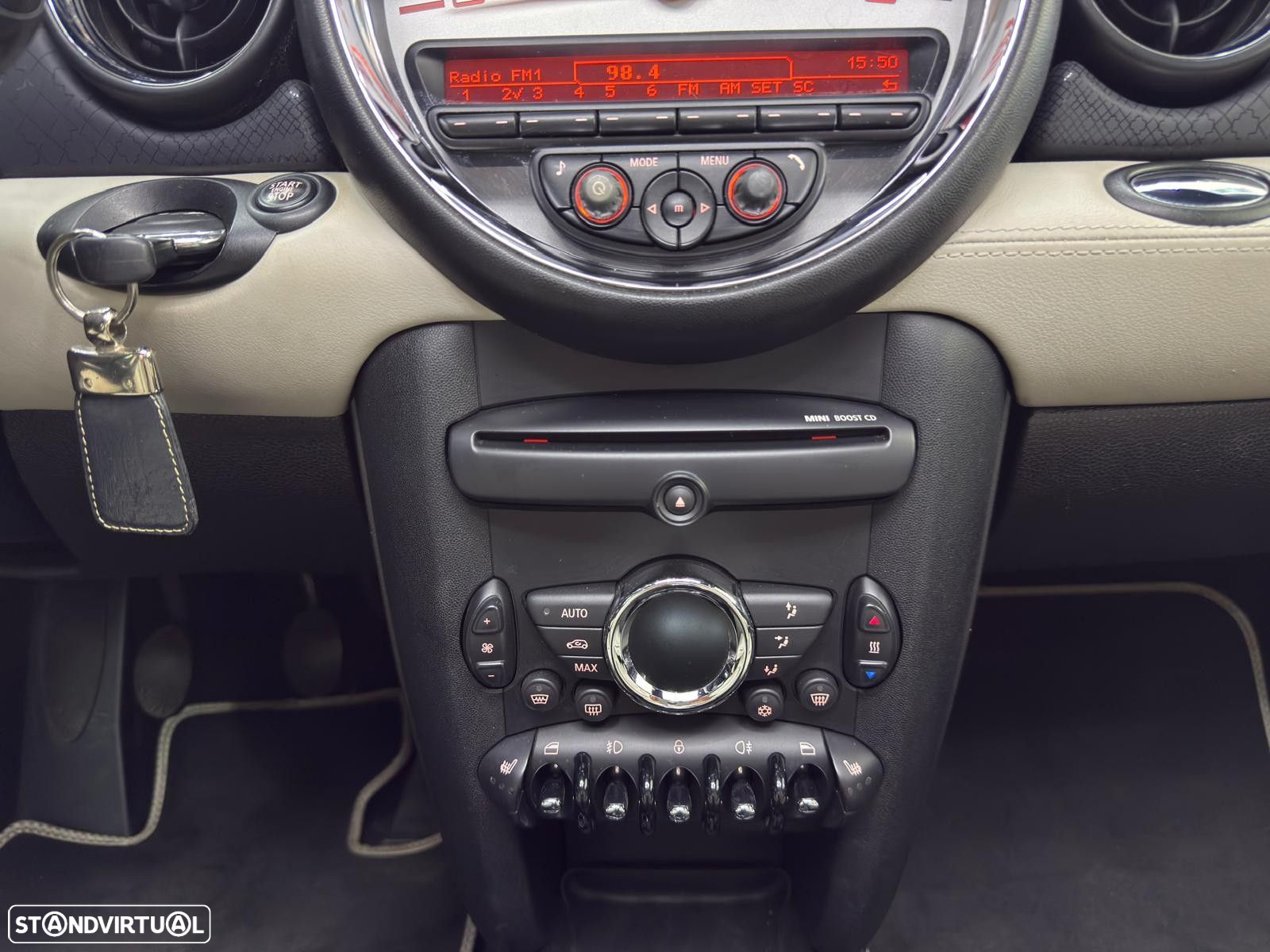 MINI 3 Portas Cooper D - 24