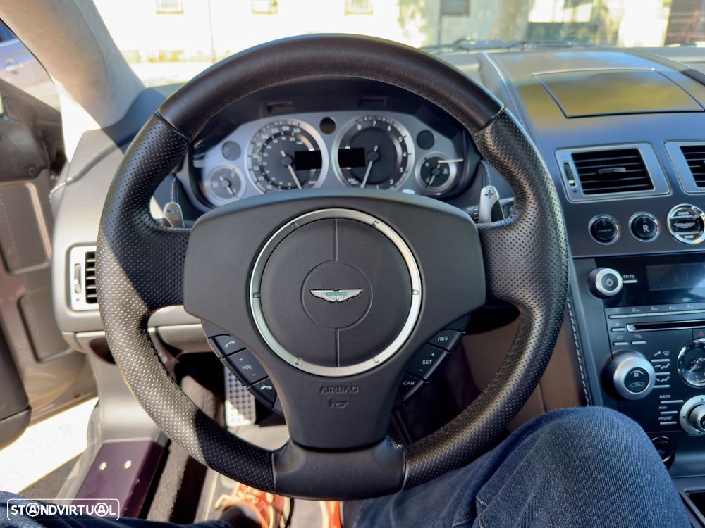 Aston Martin Vantage Coupe V8 Sportshift - 27