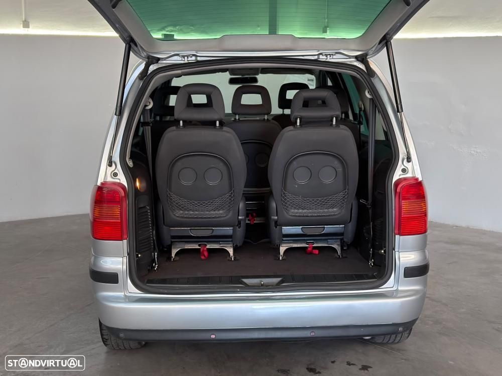 SEAT Alhambra 1.9 TDI Stylance - 12