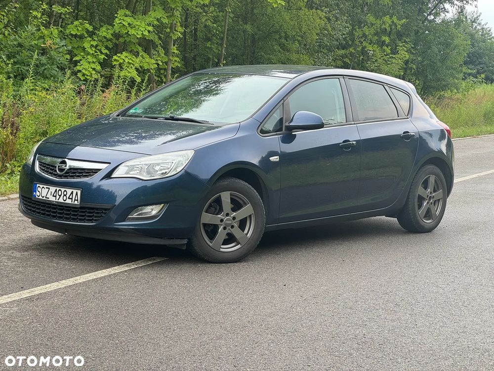 Opel Astra 1.4 T Cosmo - 25