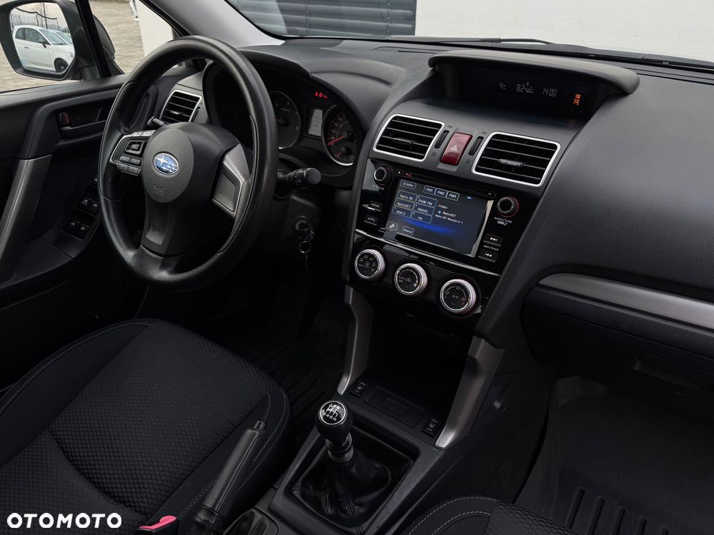 Subaru Forester 2.0 D Active - 28