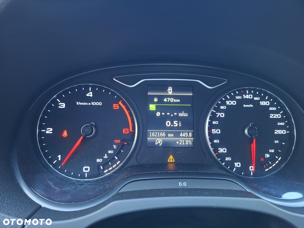 Audi A3 Sportback 1.6 TDI design - 13