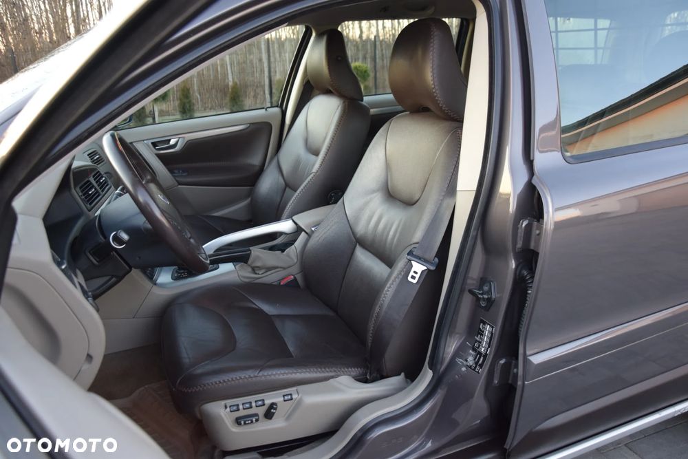 Volvo XC 70 D5 AWD Summum - 7