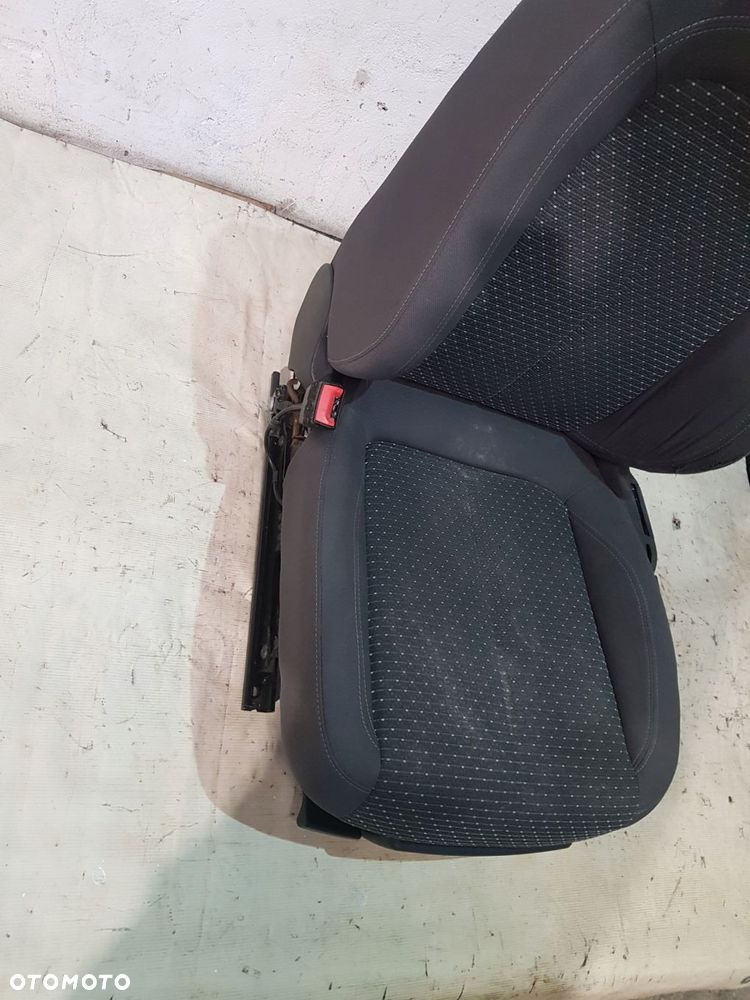 fotele kanapa seat exeo eur kombi kpl grzane 10r - 14