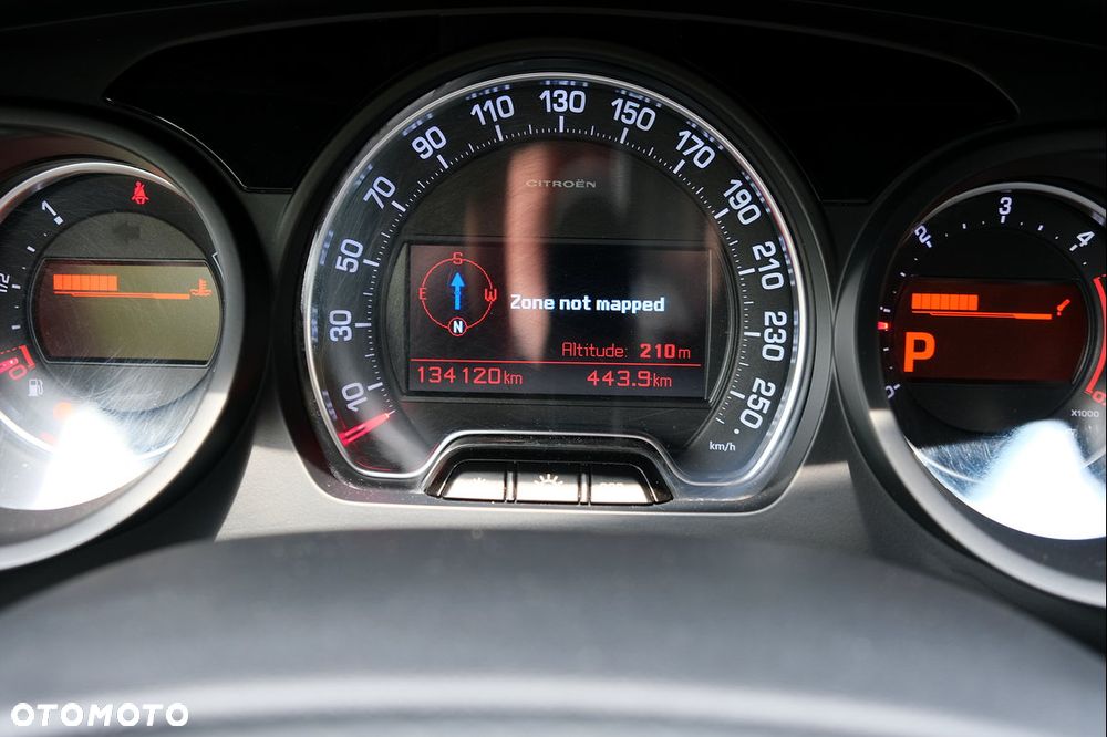 Citroën C5 HDi 165 FAP CrossTourer - 23