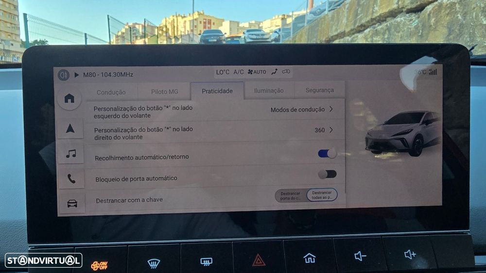 MG MG4 64 kWh Luxury - 33