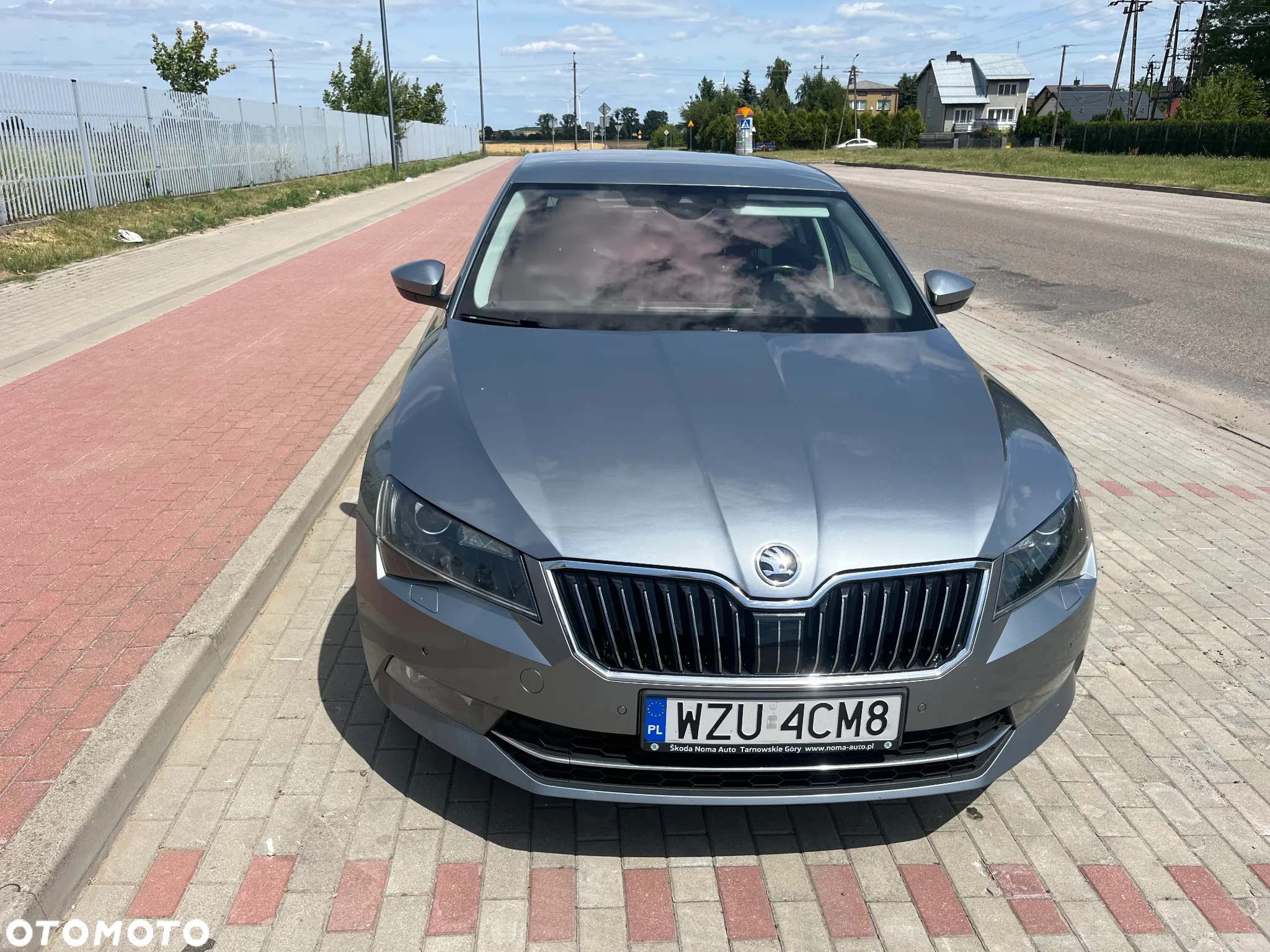 Skoda Superb 2.0 TDI 4x4 L&K DSG - 3