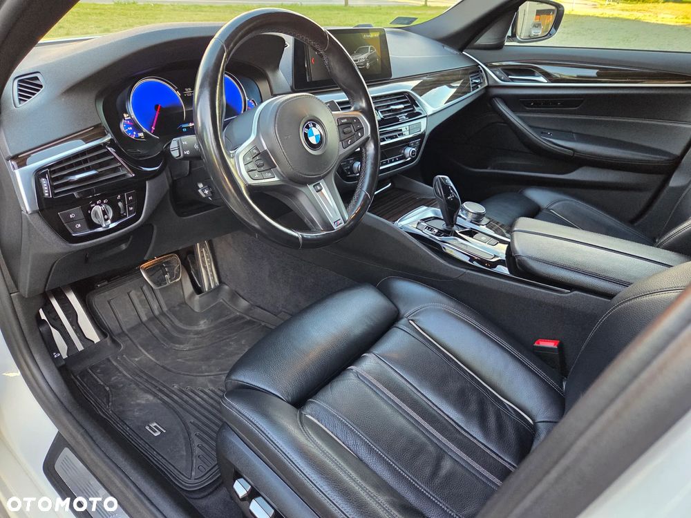 BMW Seria 5 530d M Sport sport - 5