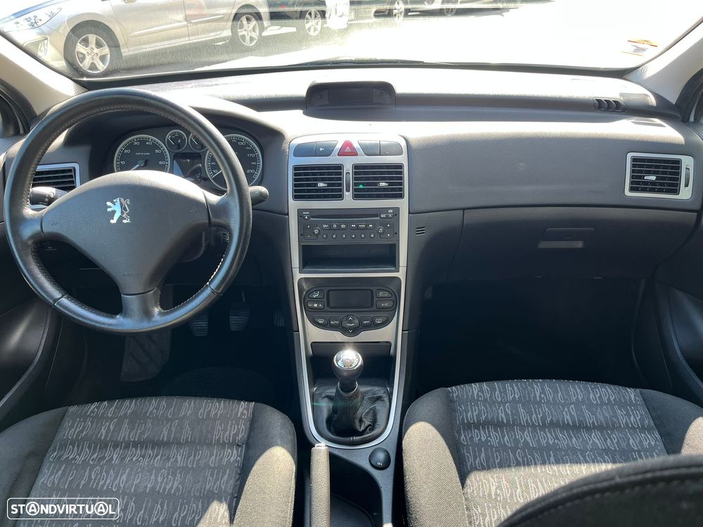 Peugeot 307 1.4 XR - 7
