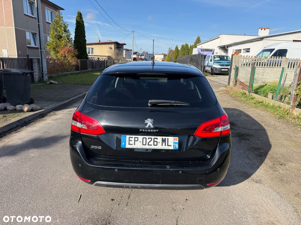 Peugeot 308 SW 1.6 BlueHDi Allure S&S EAT6 - 9