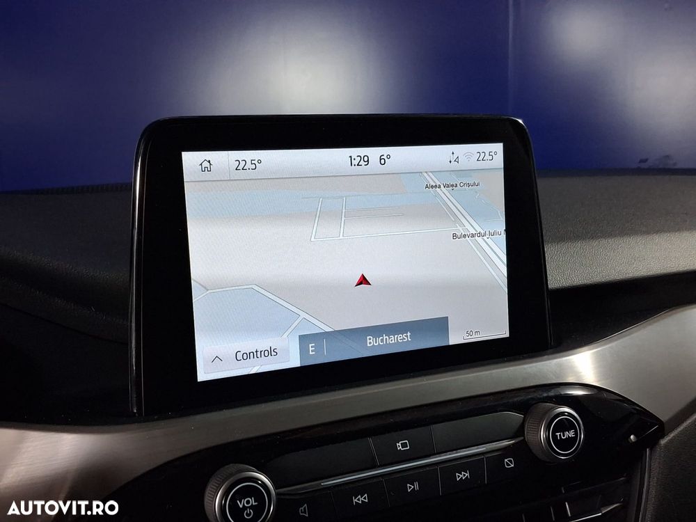 Ford Kuga - 20