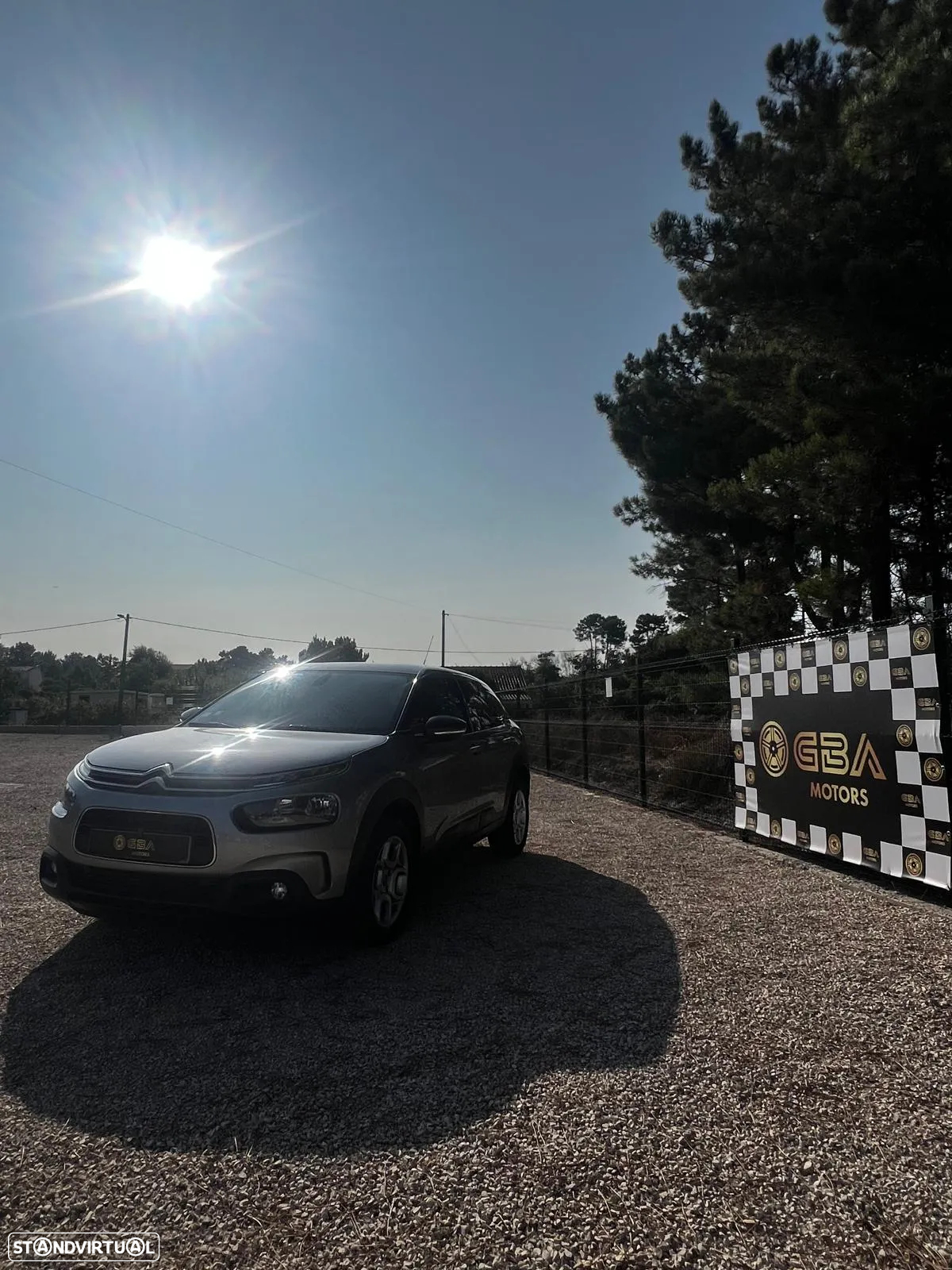Citroën C4 Cactus 1.2 PureTech Feel Business - 3