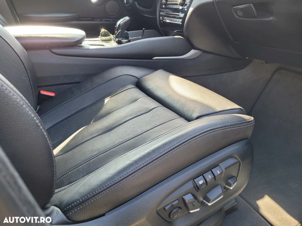 BMW X6 xDrive40d - 10