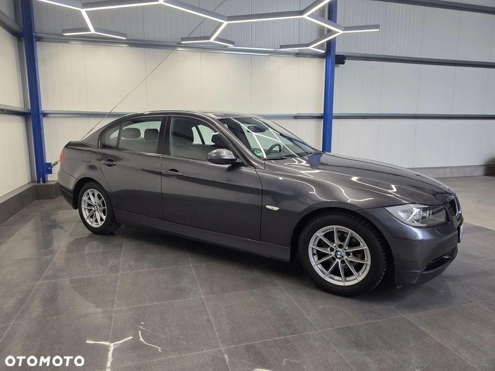 BMW Seria 3 318i Edition Lifestyle - 8