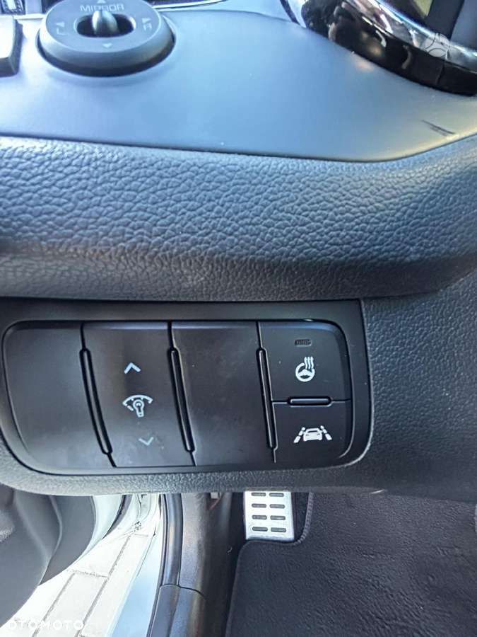 Kia Ceed 1.6 T-GDI GT-Challenge - 10