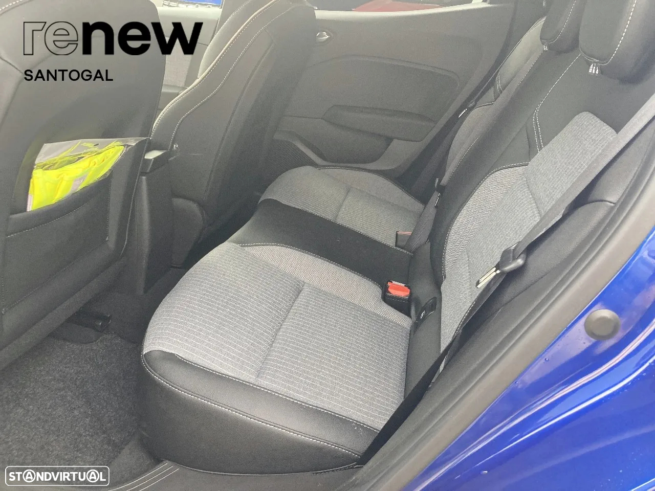 Renault Clio 1.0 TCe Techno Bi-Fuel - 13