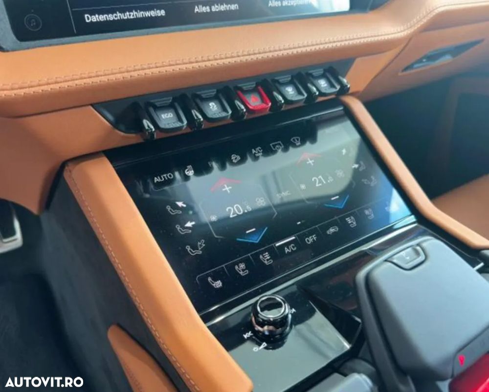 Lamborghini URUS - 11