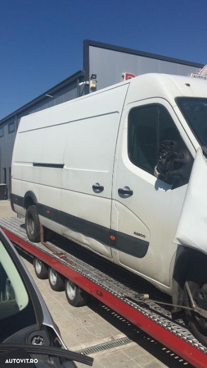 Dezmembram Renault Master 2.3 DCI punte dubla an fabr 2012 - 1