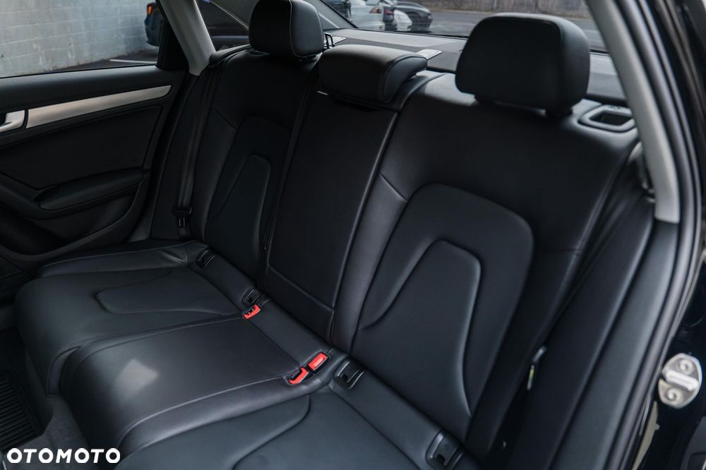 Audi A4 Limousine 2.0 TFSI ultra S tronic design - 18