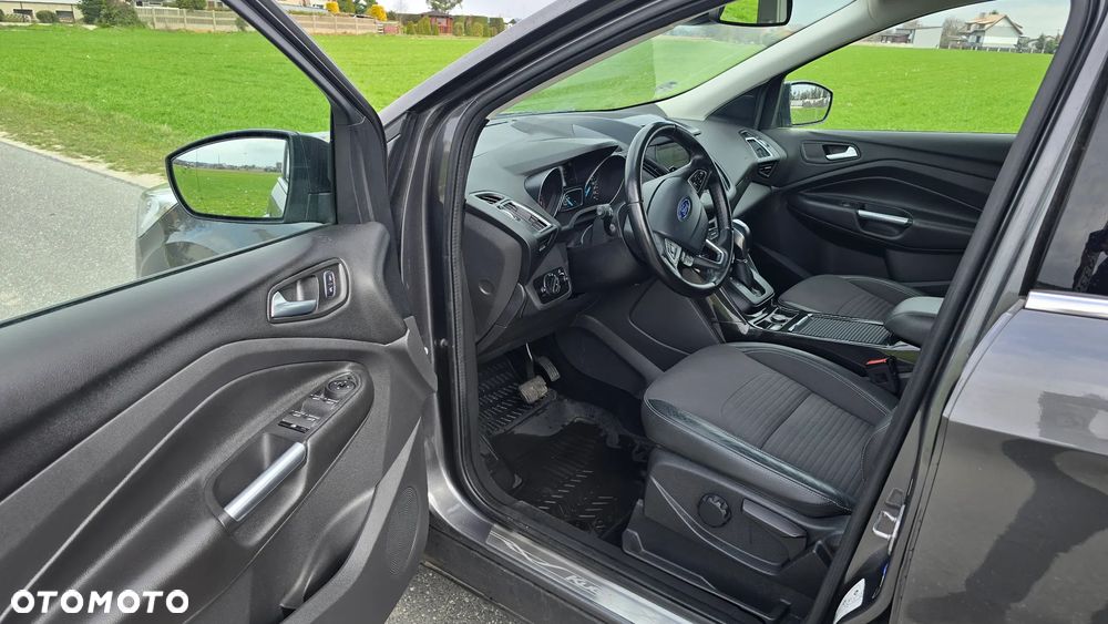 Ford Kuga 1.5 EcoBoost 4x4 Titanium - 10