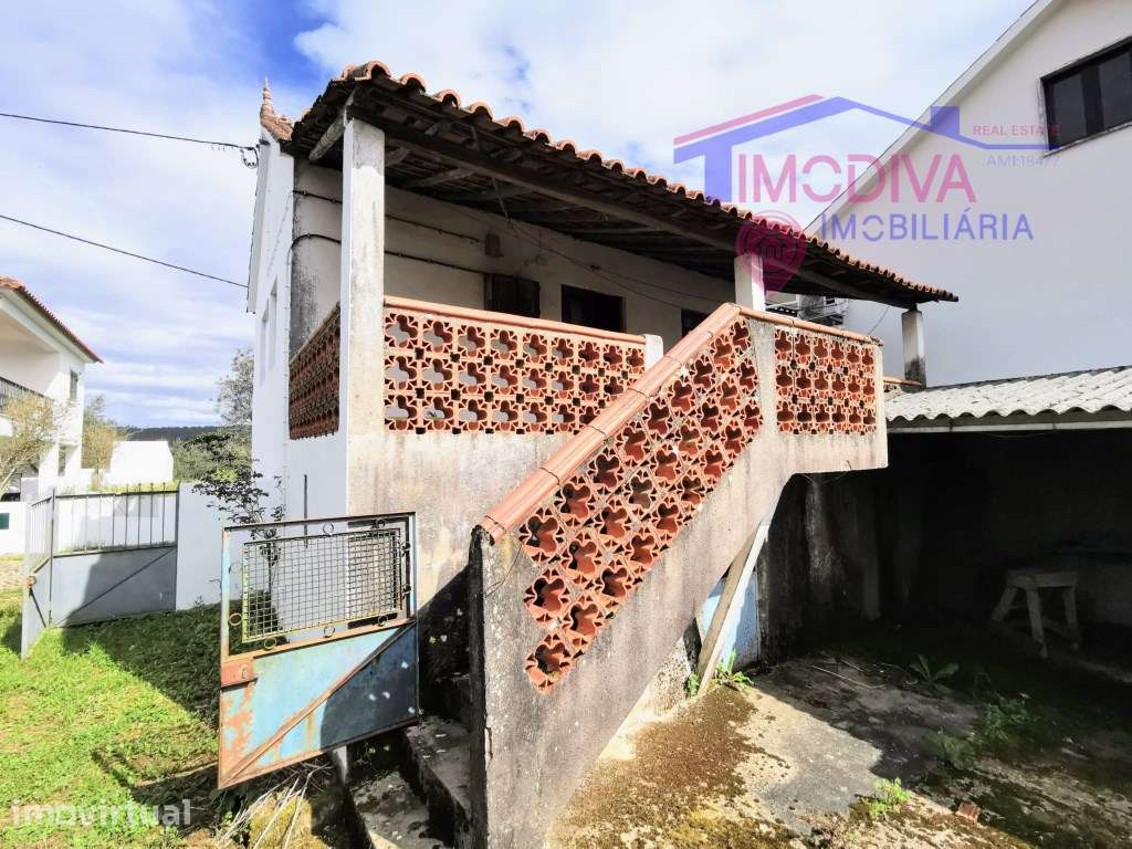 Moradia T2 com excelente quintal a 10 minutos da vila de Figueiró d... - Grande imagem: 5/34