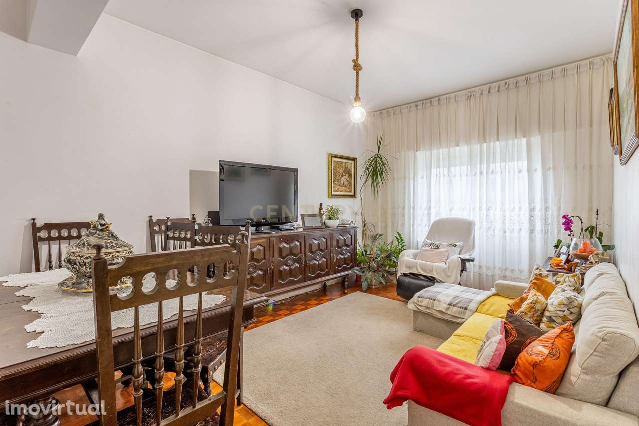 Apartamento T3 Familiar a 5 Min. CP Mercês - Grande imagem: 5/8