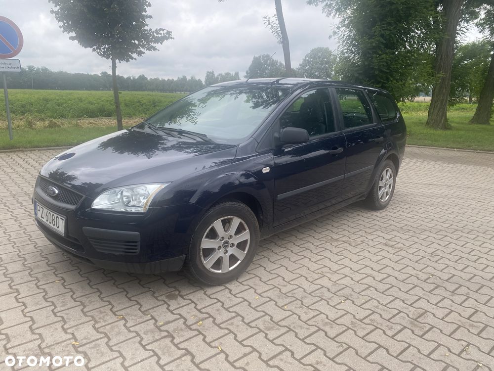 Ford Focus 1.6 TDCi Ambiente - 3