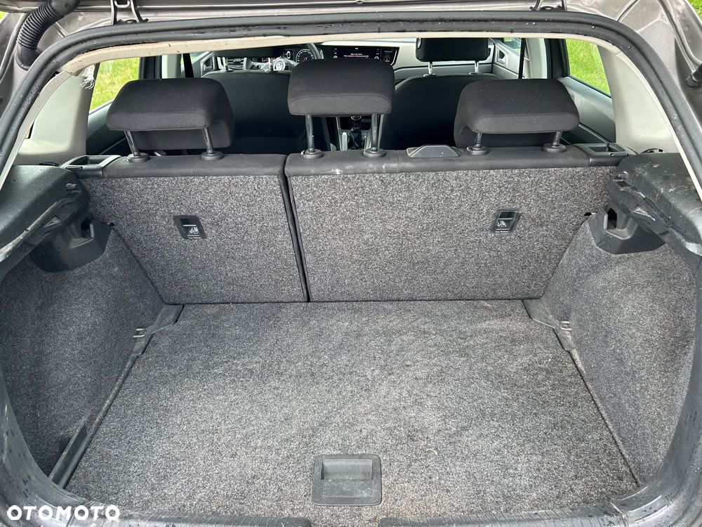 Volkswagen Polo - 11