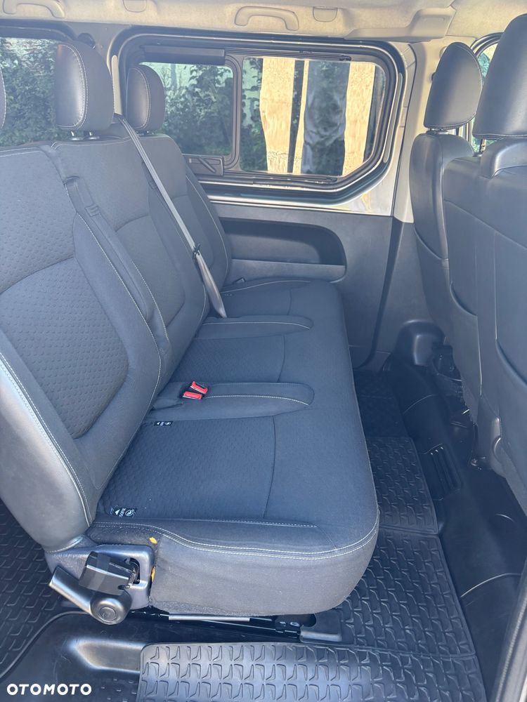 Opel Vivaro L2H1 2,9t Edition - 24