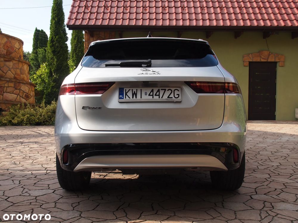 Jaguar F-Pace P250 AWD - 10