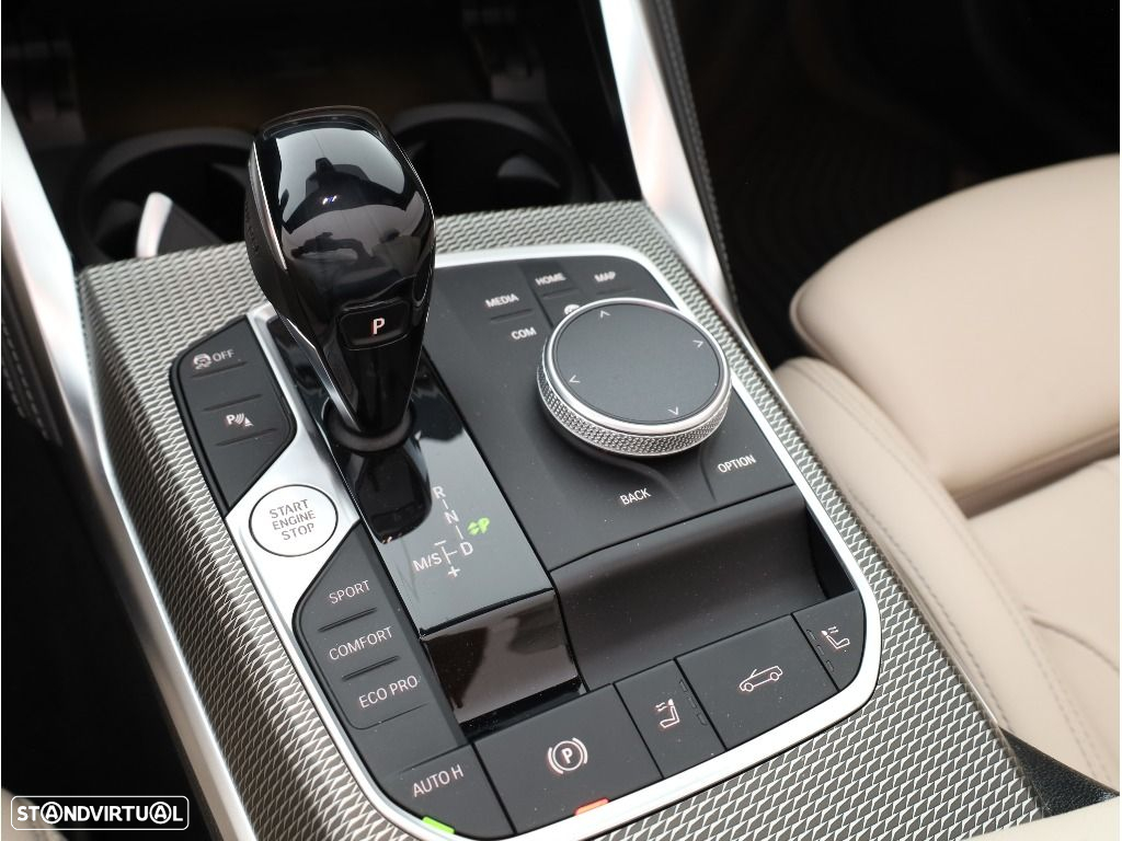BMW 420 d Desportiva M Auto - 25