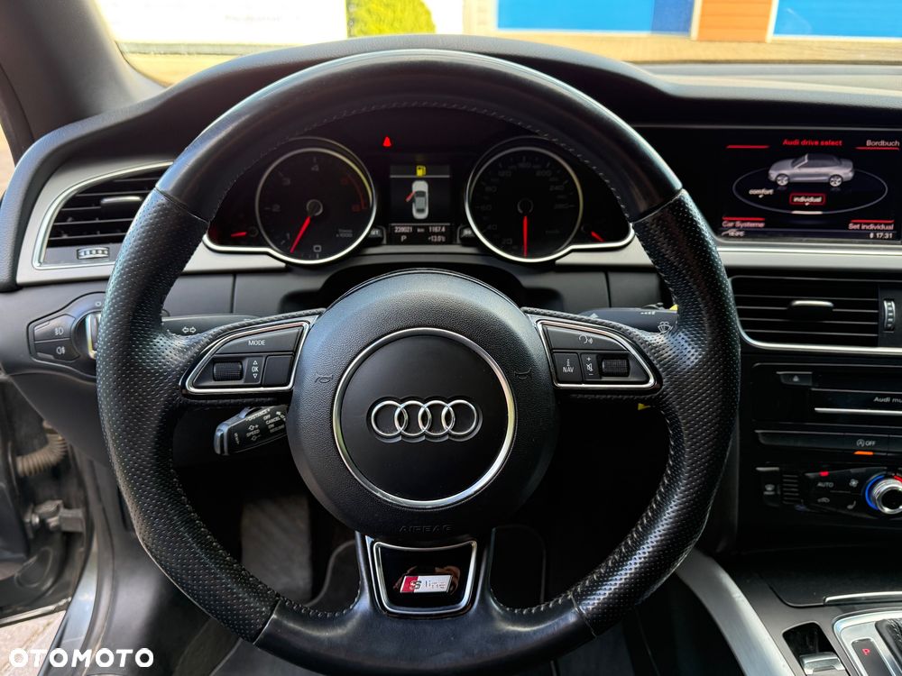 Audi A5 Cabrio 3.0 TDI DPF quattro S tronic - 12