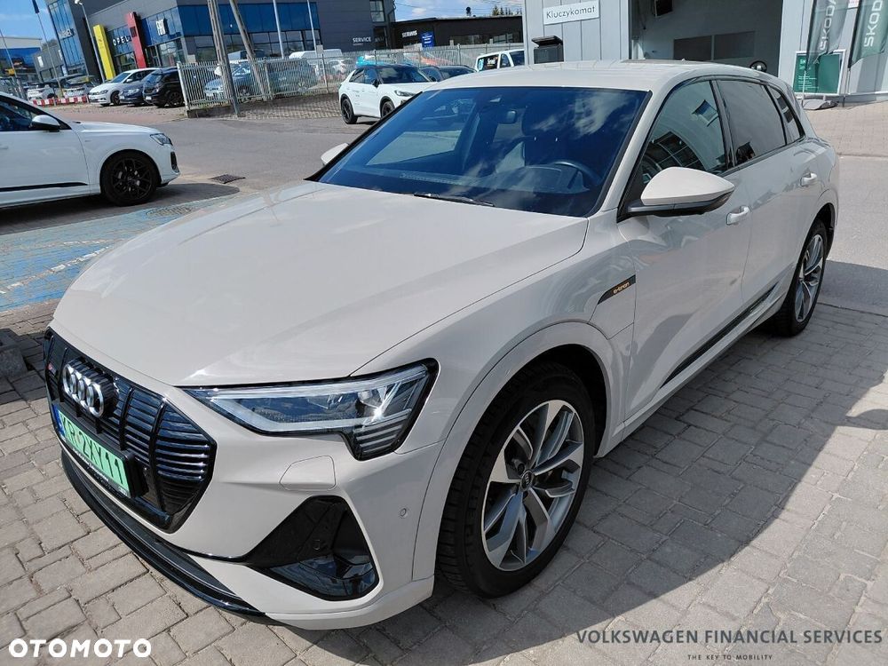 Audi e-tron - 3